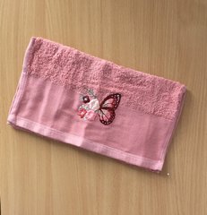 Полотенце махровое 30х50 гладкокрашеное бордюр Бабочка на цветке розовое, Розовый, 30х50