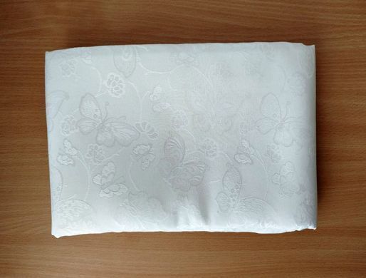 Скатерть столовая жаккард 150х220 Бабочки молочная, Молочный, 150х220